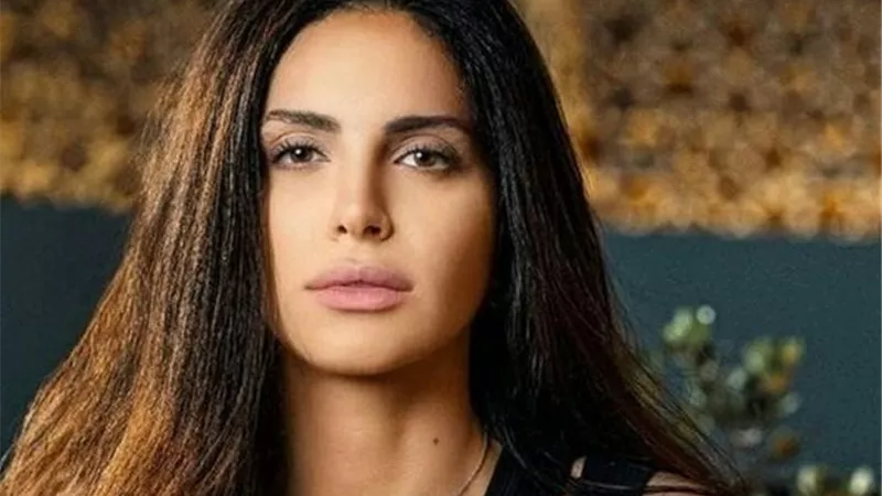 خاص | 100 تذكرة فقط .. سبب الغاء حفل أمال ماهر في الأهرامات 