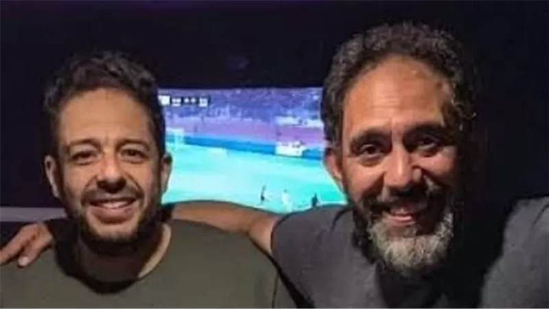 حماقي يوجه رسالة مؤثرة لـ عمرو مصطفى بعد إصابته بالسرطان
