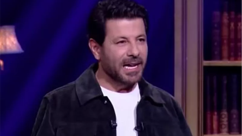 عمري ما أقتنعت بموضة الحلق.. أبرز 10 تصريحات لإياد نصار مع أسما إبراهيم 