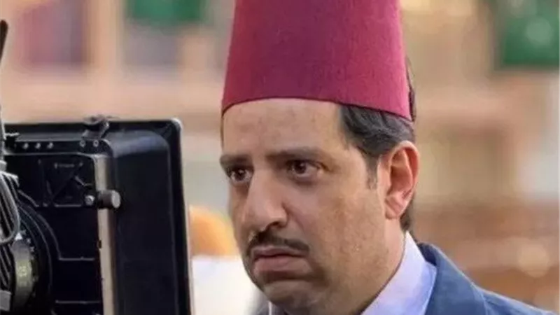 مسلسل النص الحلقة 3.. زقزوق ينقذ  أحمد أمين من القبض عليه