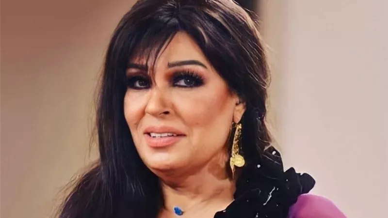 الساحل كان وحش من غيرها.. تطورات حالة فيفي عبده الصحية بعد الكسر