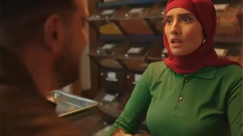 العتاولة 2 الحلقة 15.. زينة على قيد الحياة ومواجهة بين نصار وزوجته