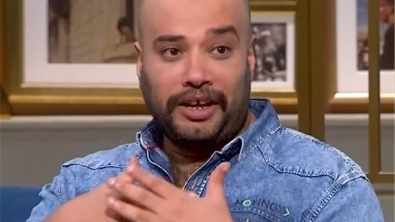 حاتم صلاح يفتح النار على الجمهور: 