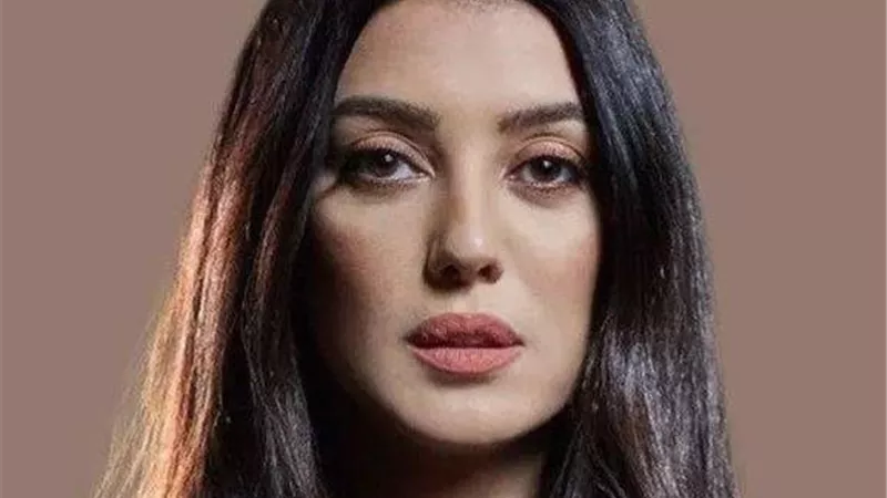 تكريم كندة علوش في مهرجان أسوان احتفاءً بمسيرتها الفنية والنسائية 