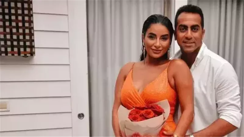 اتهمها بالإساءة والتشهير.. طليق جوري بكر يتقدم ببلاغ ضدها