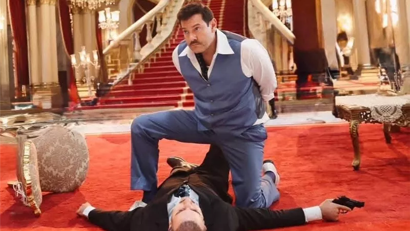 السلم و الثعبان و درويش.. أعمال منتظرة لعمرو يوسف في موسم الصيف 
