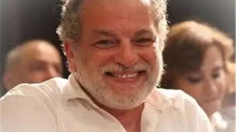  أشرف فايق يطمئن جمهوره بعد جراحة في القلب