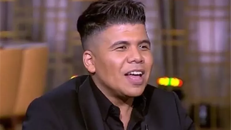 بسبب فيديو مسئ.. الموسيقيين تدرس إيقاف عمر كمال عن الغناء