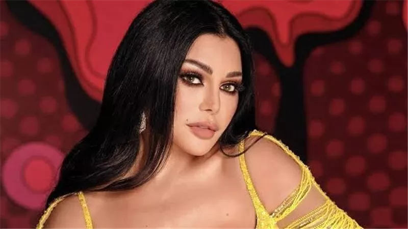 هيفاء وهبي ترد على قرار منعها من الغناء وسحب ترخيصها: تشهير وسأرد بالقانون