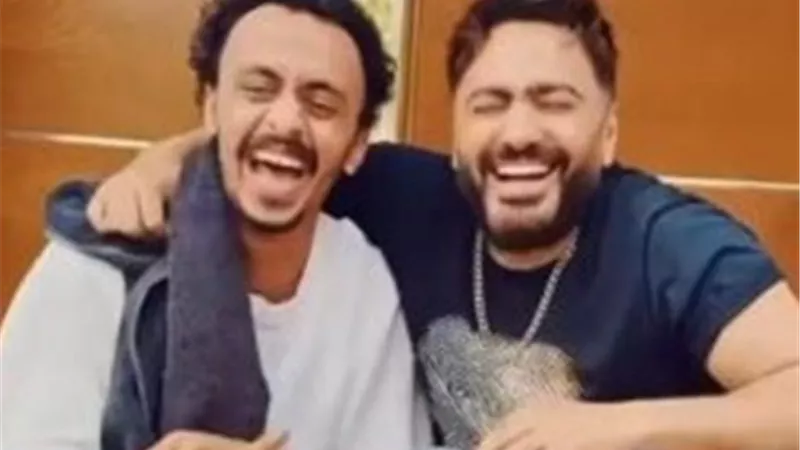 كزبرة مفاجأة حفل تامر حسني فى القاهرة 