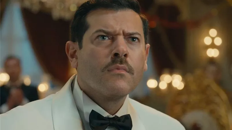 عمرو يوسف يتعاقد علي بطولة فيلم 