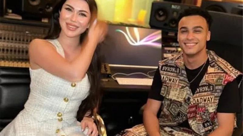 القلوب اتصافت.. تصالح مصطفى حدوتة ولميس كان بعد سنوات من الخلاف