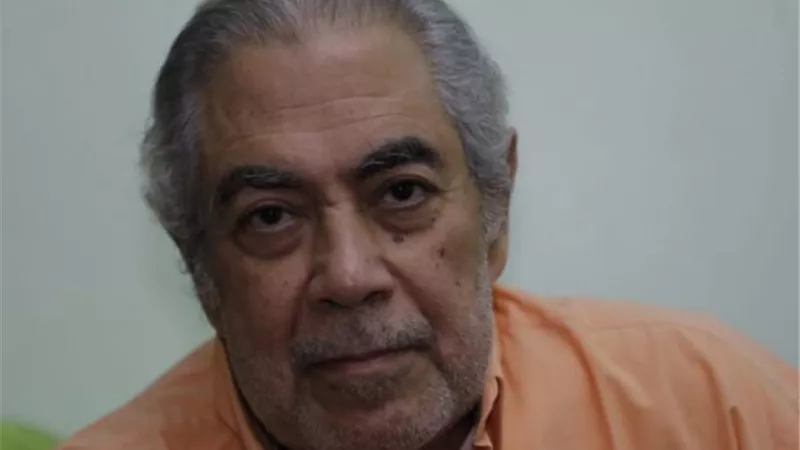 صبري عبد المنعم يروي تفاصيل معاناته مع مرض السرطان