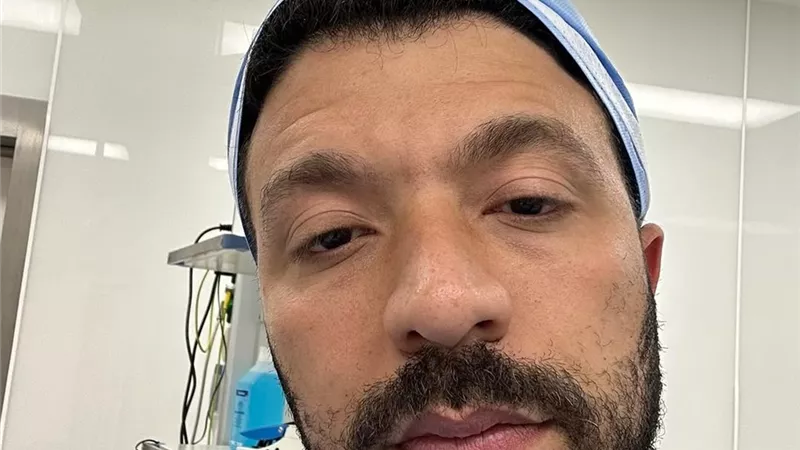 المخرج أحمد خالد موسى يخضع لعملية جراحية عاجلة