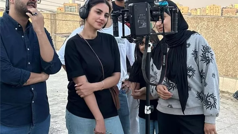 درة تشارك في مهرجان روتردام بالفيلم الوثائقي 