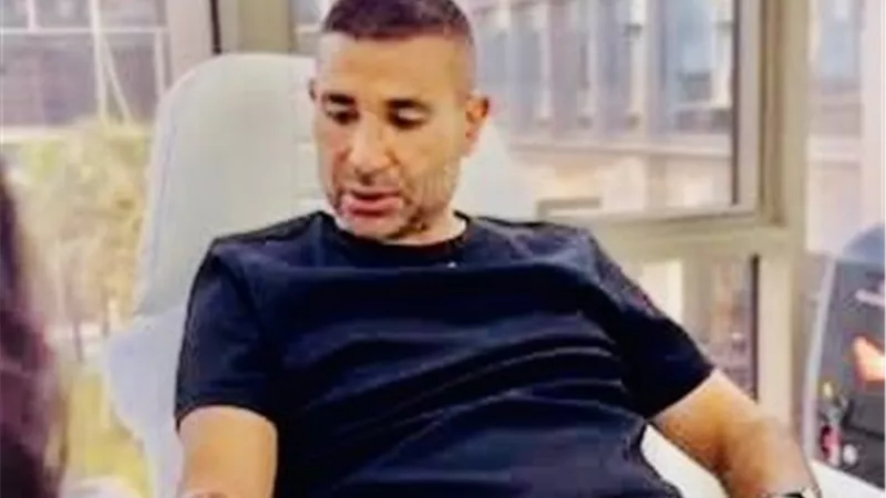أحمد سعد يبدأ رحلة إزالة الوشم من جسده بعد انتقادات الجمهور