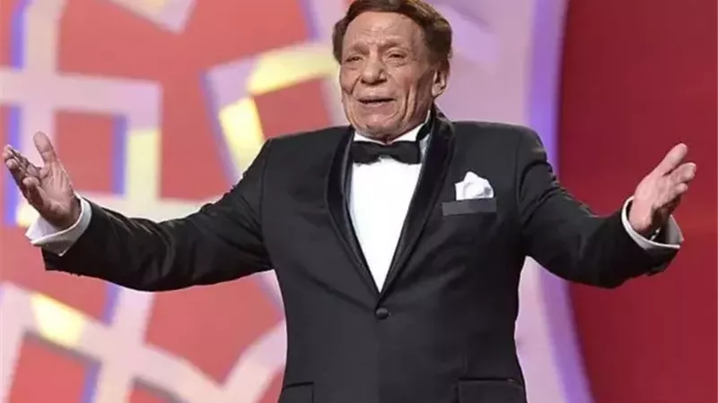 إسعاد يونس تعلن اعتزال عادل إمام للفن رسميًا: مش هيقدم أعمال تاني