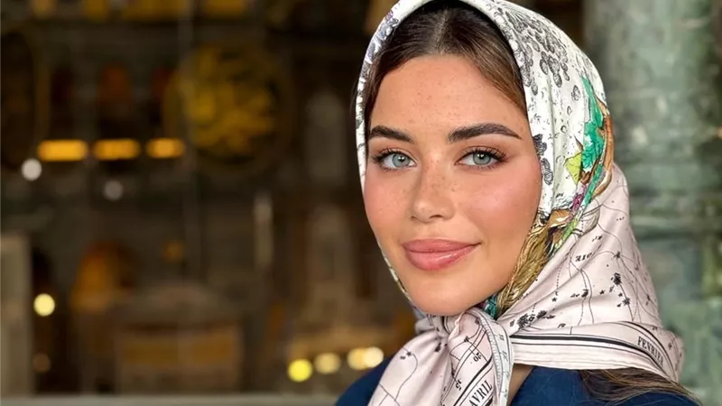 من تركيا.. أول ظهور ليارا السكري بالحجاب
