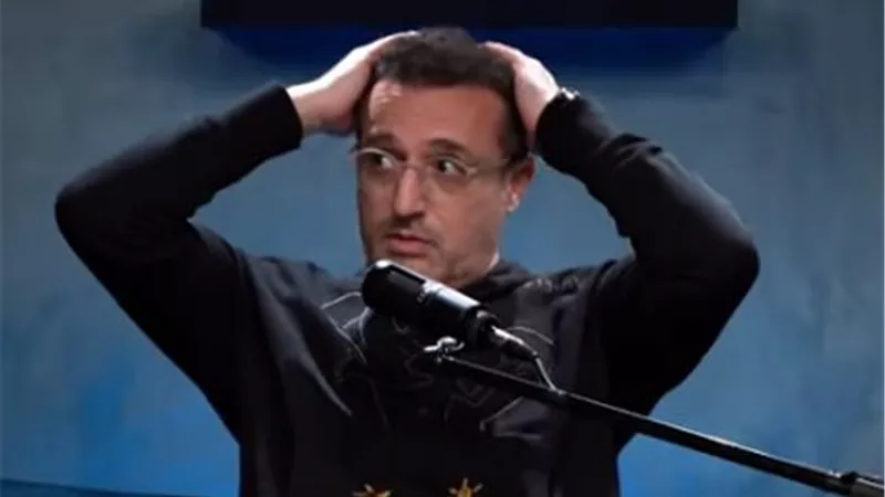 مبحبش حد ينام جنبي .. شريف مدكور يكشف أسباب عدم زواجه