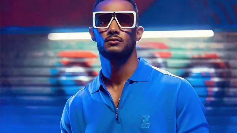 علي طريقة السادات ..محمد رمضان يعلن تأجيل حفله في أمريكا 