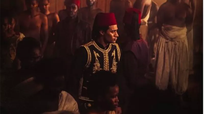 لا توجد حرية بلا كرامة .. محمد رمضان يروج لفيلمه الجديد أسد