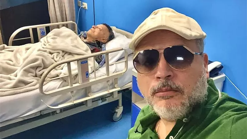 اليوم.. تشييع جثمان والد الفنان تامر عبد المنعم من مسجد عمر مكرم