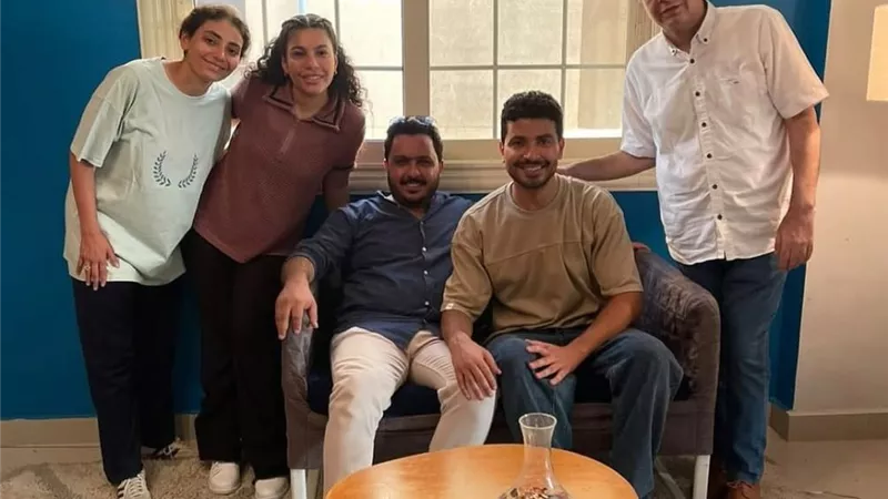 محمد أنور وكريم عفيفي ينضمان لأسرة فيلم 