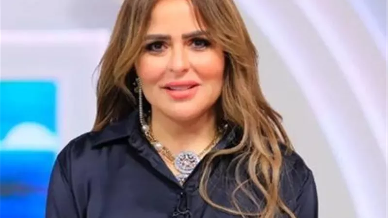 أنا أسفة لأني غلطت.. مها الصغير تعتذر عن سرقتها لوحات فنية من فنانة دنماركية