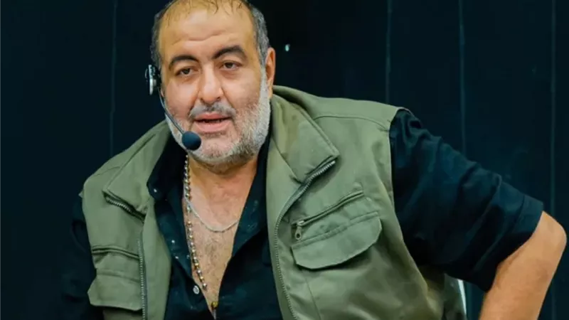 تفاصيل الحالة الصحية للمخرج سامح عبد العزيز بعد دخوله المستشفى