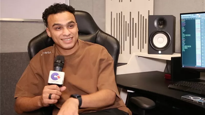 الشاعر مصطفى حدوتة: مشوفتش تقدير ولا أحترام من عمر كمال وحسن شاكوش