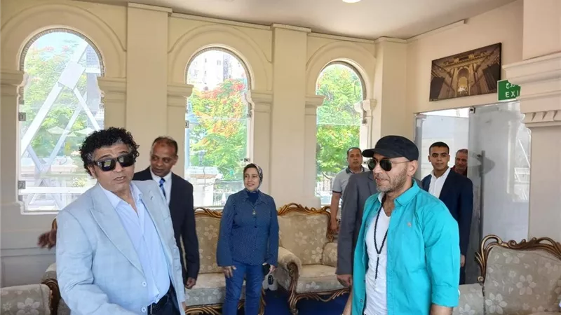 رئيس الأوبرا المصرية يتابع استعدادات المهرجان الصيفي باستاد الإسكندرية 