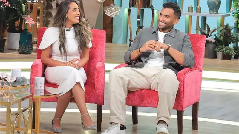 اليوم.. منة القيعي وزوجها يوسف حشيش ضيفا برنامج معكم لمنى الشاذلي