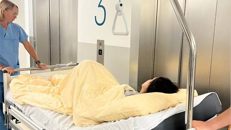غدا .. أنغام تخضع لـ عملية جراحية دقيقة في ألمانيا 