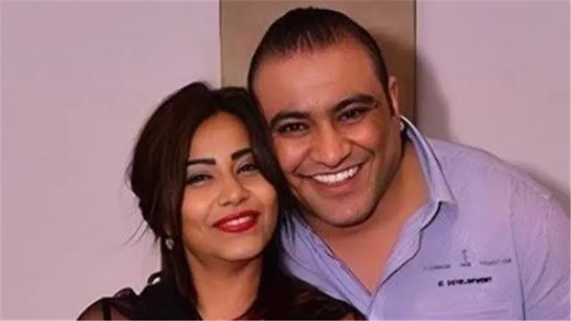 شقيق شيرين عبد الوهاب يحذّرها من مدير أعمالها السابق: 