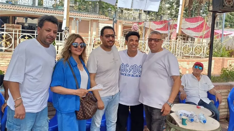 سعد الصغير وطارق عبد الحليم يدليان بصوتيهما في انتخابات  التجديد النصفي لنقابة الموسيقيين