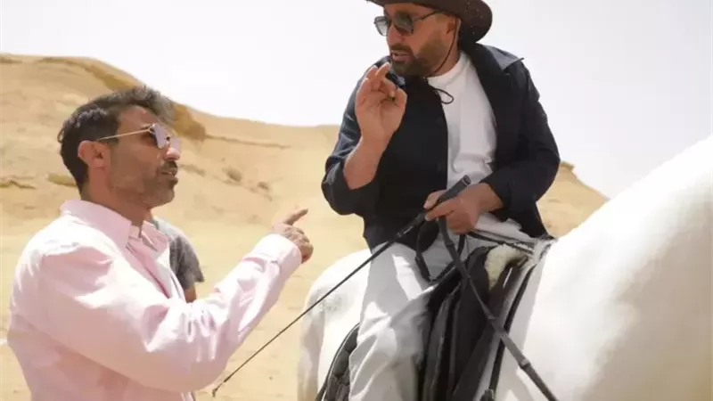 فيلم أحمد وأحمد يتصدر شباك التذاكر بـ 3 ملايين جنيه في يوم واحد