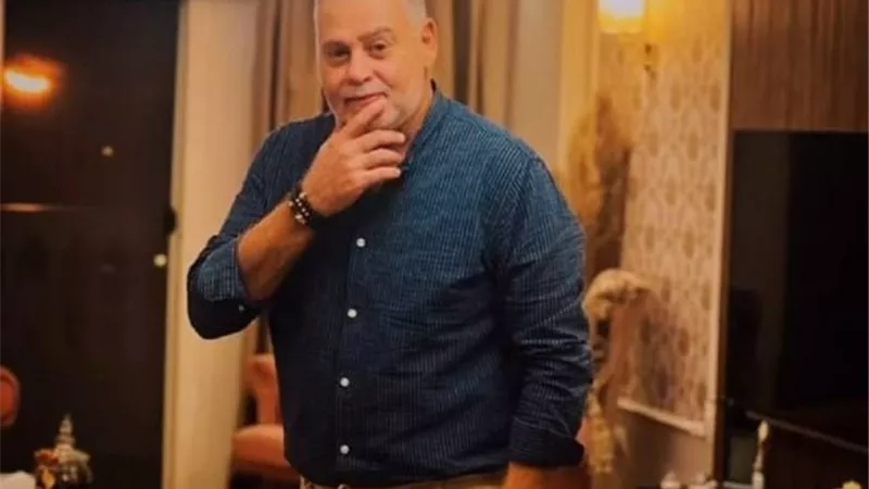أحمد صيام وأشرف زكي في وداع المنتج طارق صيام 