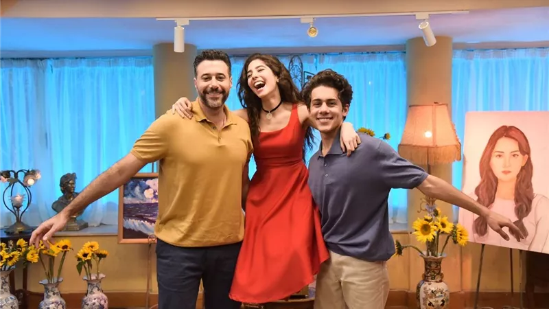 فيلم ولنا في الخيال حب يحقق 1.5 مليون جنيه خلال يومين