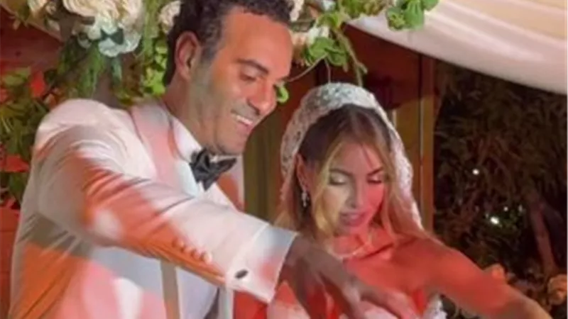 رقص وغناء وبهجة.. الفنانة هاجر السراج تحتفل بزفافها في أجواء رومانسية