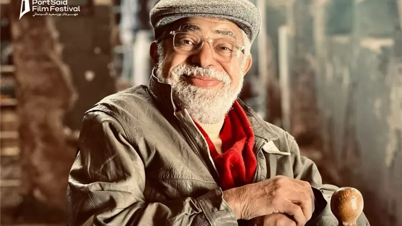 تكريم مهندس الديكور عباس صابر في مهرجان بورسعيد السينمائي الدولي