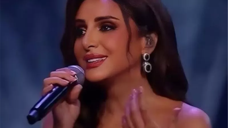 فخر الصناعة المصرية.. رحلة أنغام من المرض إلى العالمية 