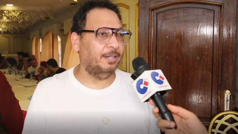 مصطفى كامل يناشد جمهوره الدعاء لـ أحمد العيسوي بعد تعرضه لأزمة صحية