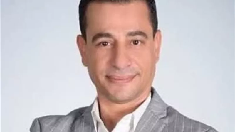 وزير الثقافة يكلف المخرج هشام عطوة برئاسة قطاع المسرح