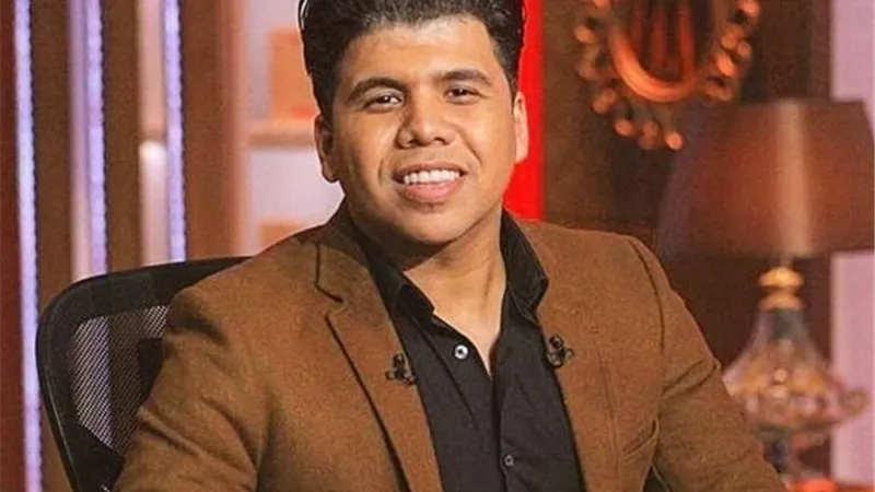 أول رد من عمر كمال على سرقة ألبوم محمد فؤاد 
