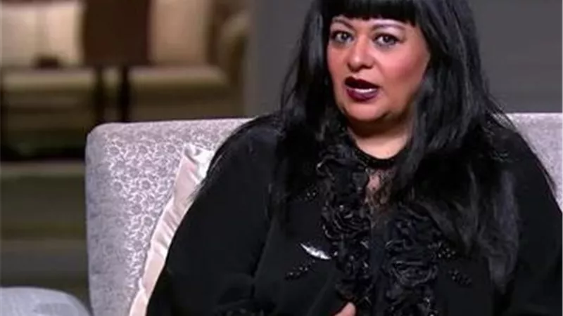 غياب الفنانة فريدة سيف النصر عن عزاء شقيقها المقام حالياً بسبب ظروف صحية