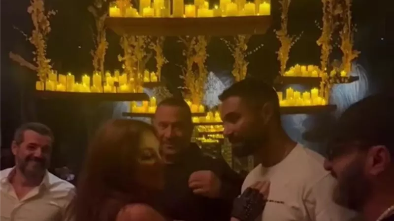 في حفل عيد ميلادها.. إليسا لـ كريم فهمي: 