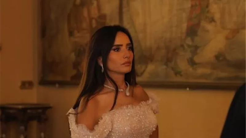 زينة تنتهي من تصوير مسلسل ورد وشوكولاتة قبل عرض أولى حلقاته الخميس