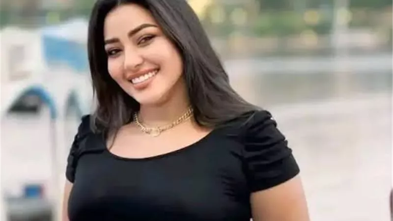 رحمة محسن تقدم بلاغا ضد طليقها تتهمه بابتزازها وتهديدها