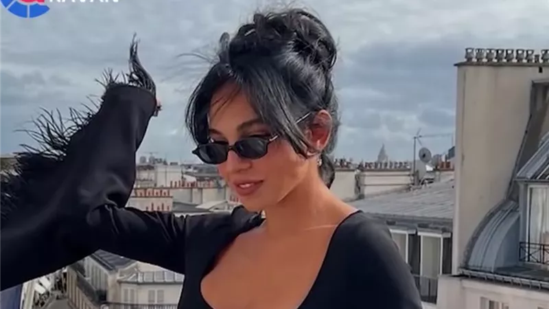 رغم فرق السن والجنسيات.. الزواج من أجانب موضة الفنانات (فيديو)