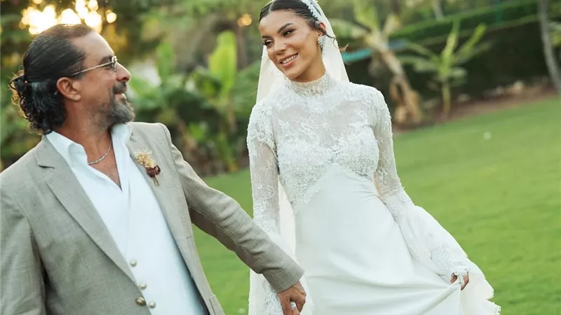 هادي الباجوري يحتفل بعقد قرانه على هايدي خالد.. صور